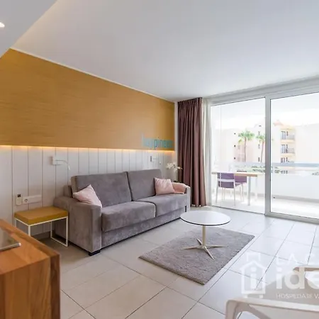 Apartamento Y Playa Apartment *
