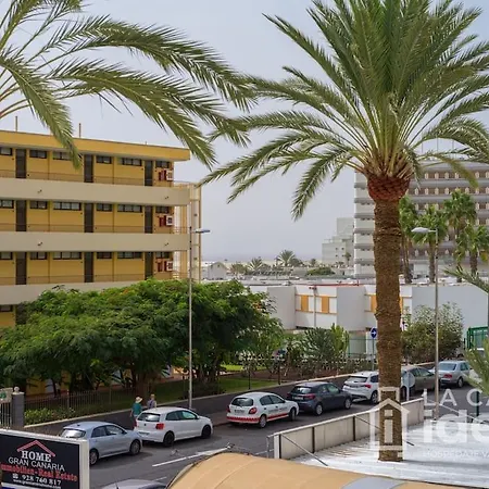 Apartamento Y Playa Apartment *